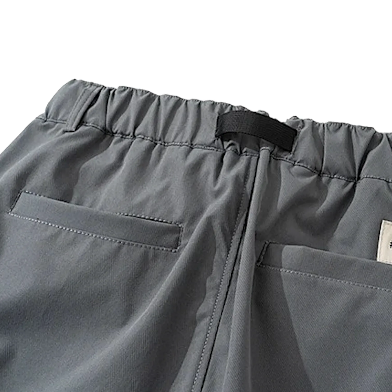 Baggy fit 3-D pocket cargo pants with belt