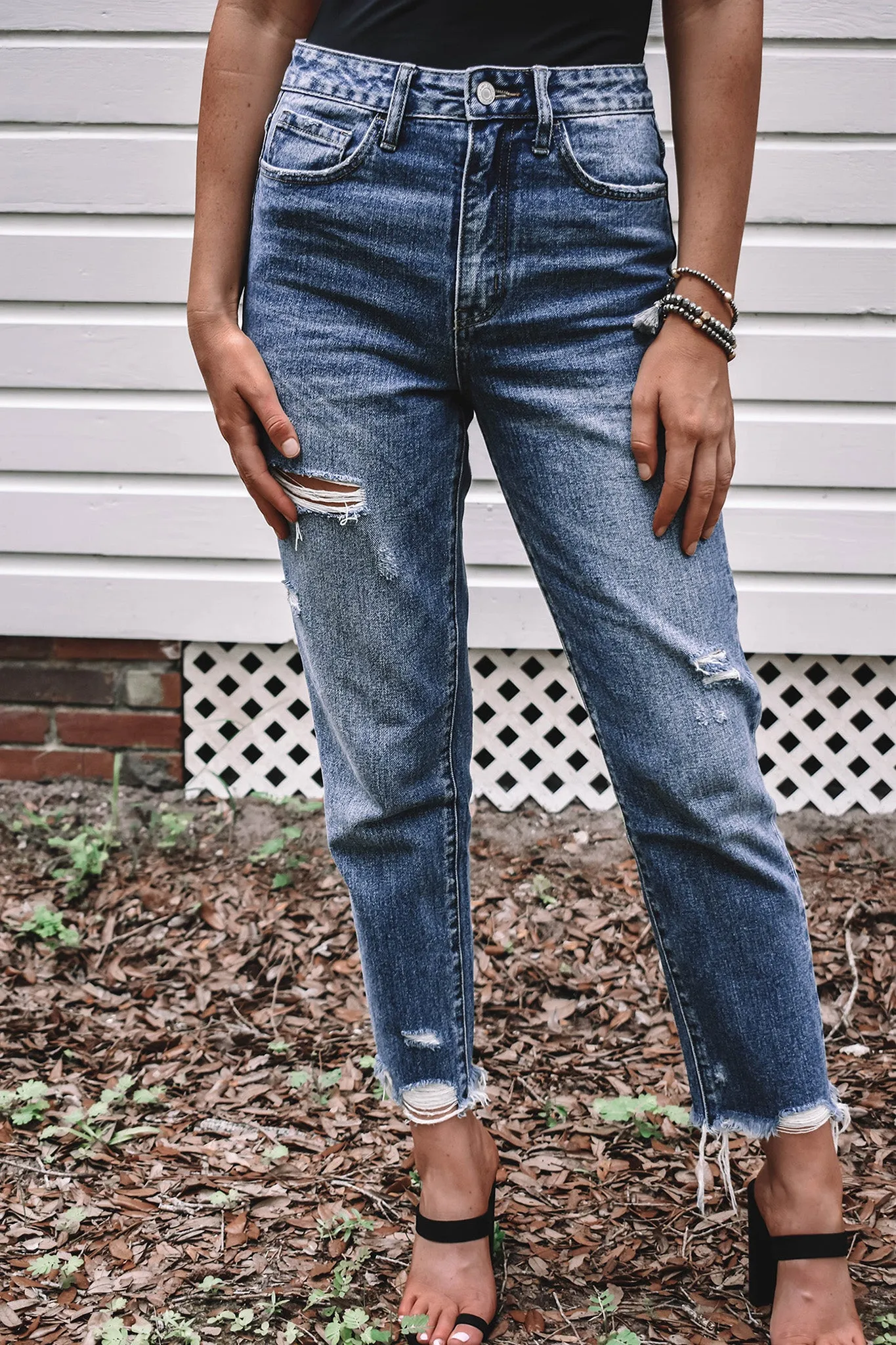Darby Distressed Boyfriend Jean