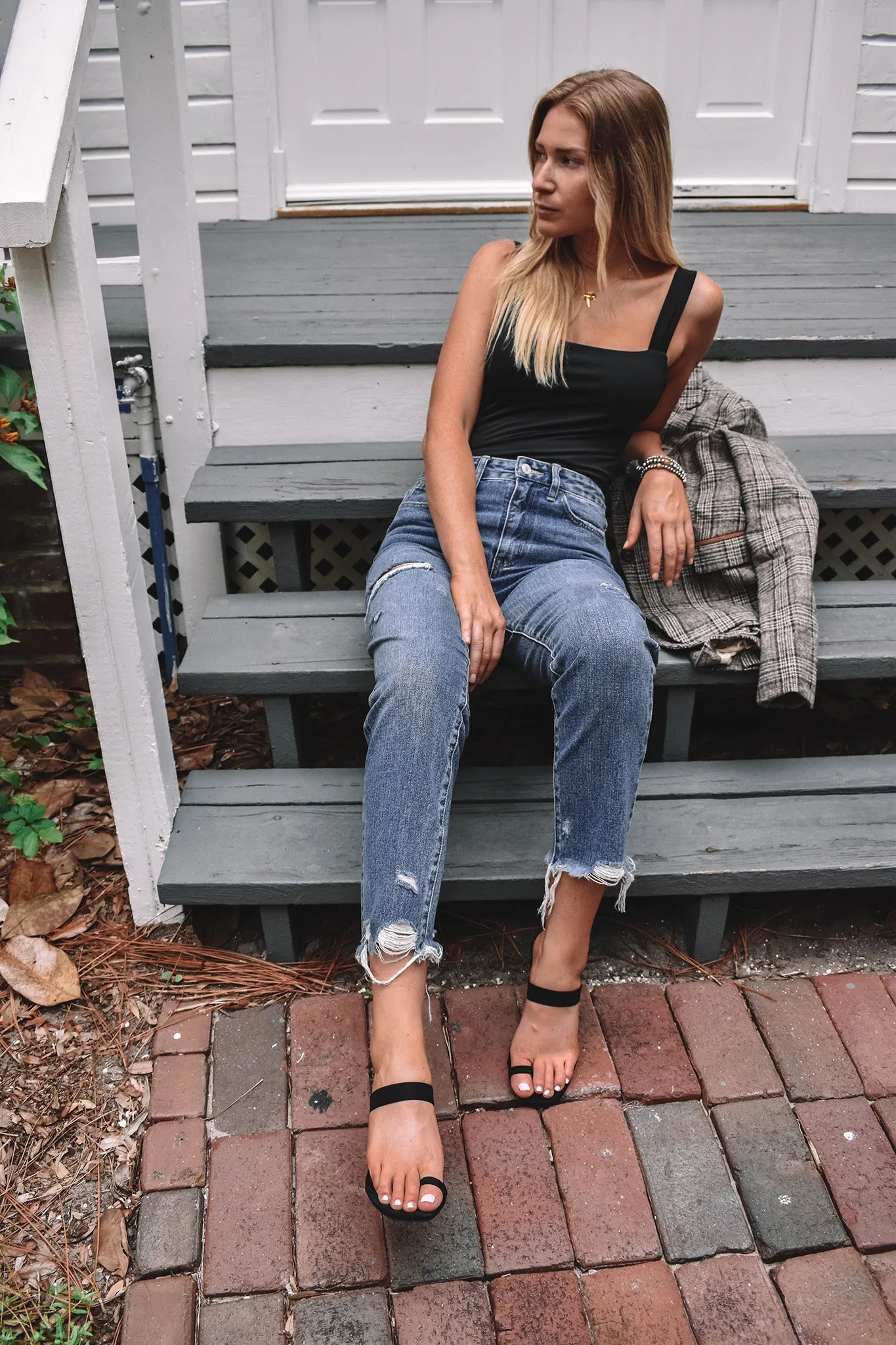 Darby Distressed Boyfriend Jean