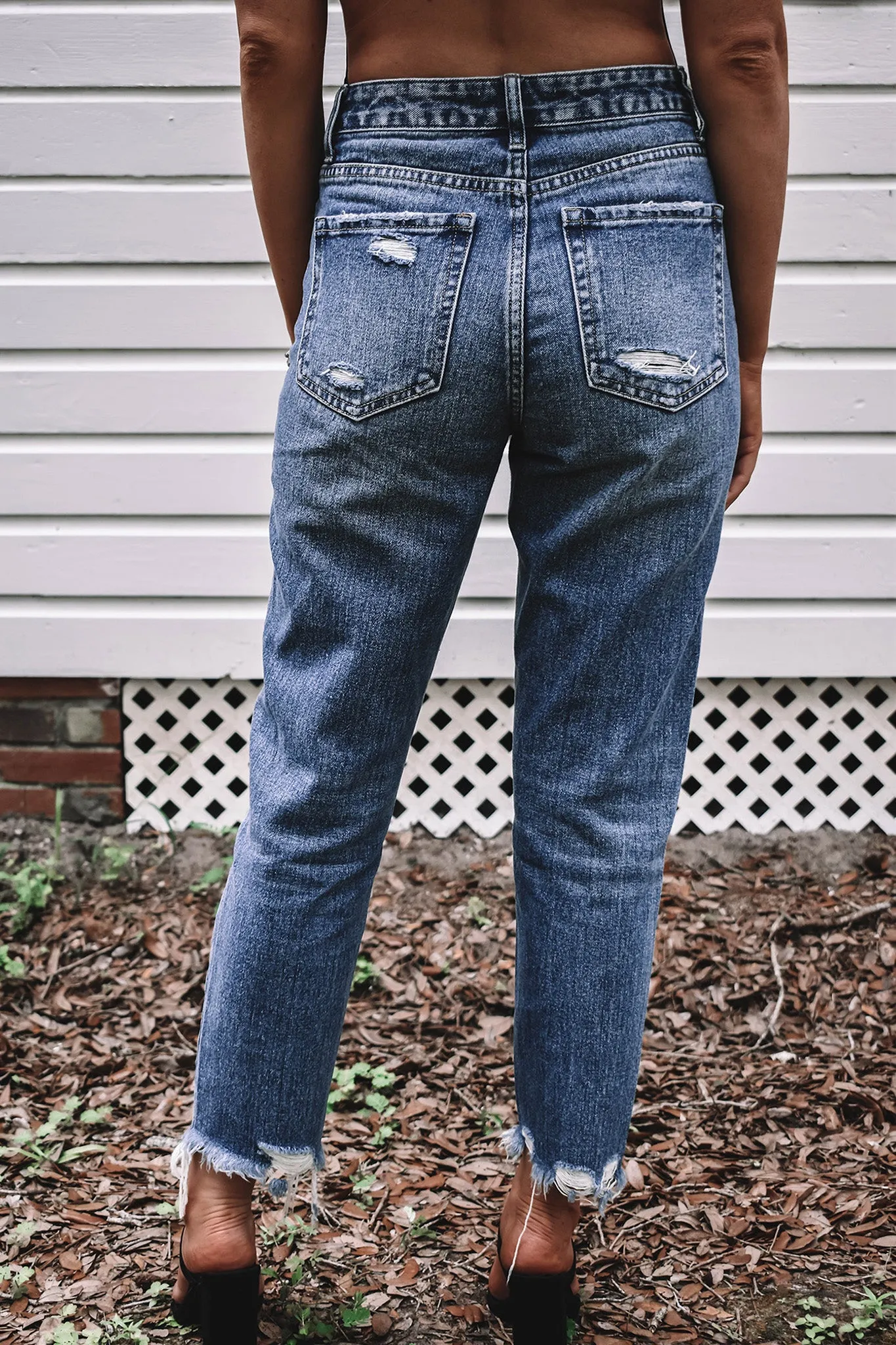 Darby Distressed Boyfriend Jean