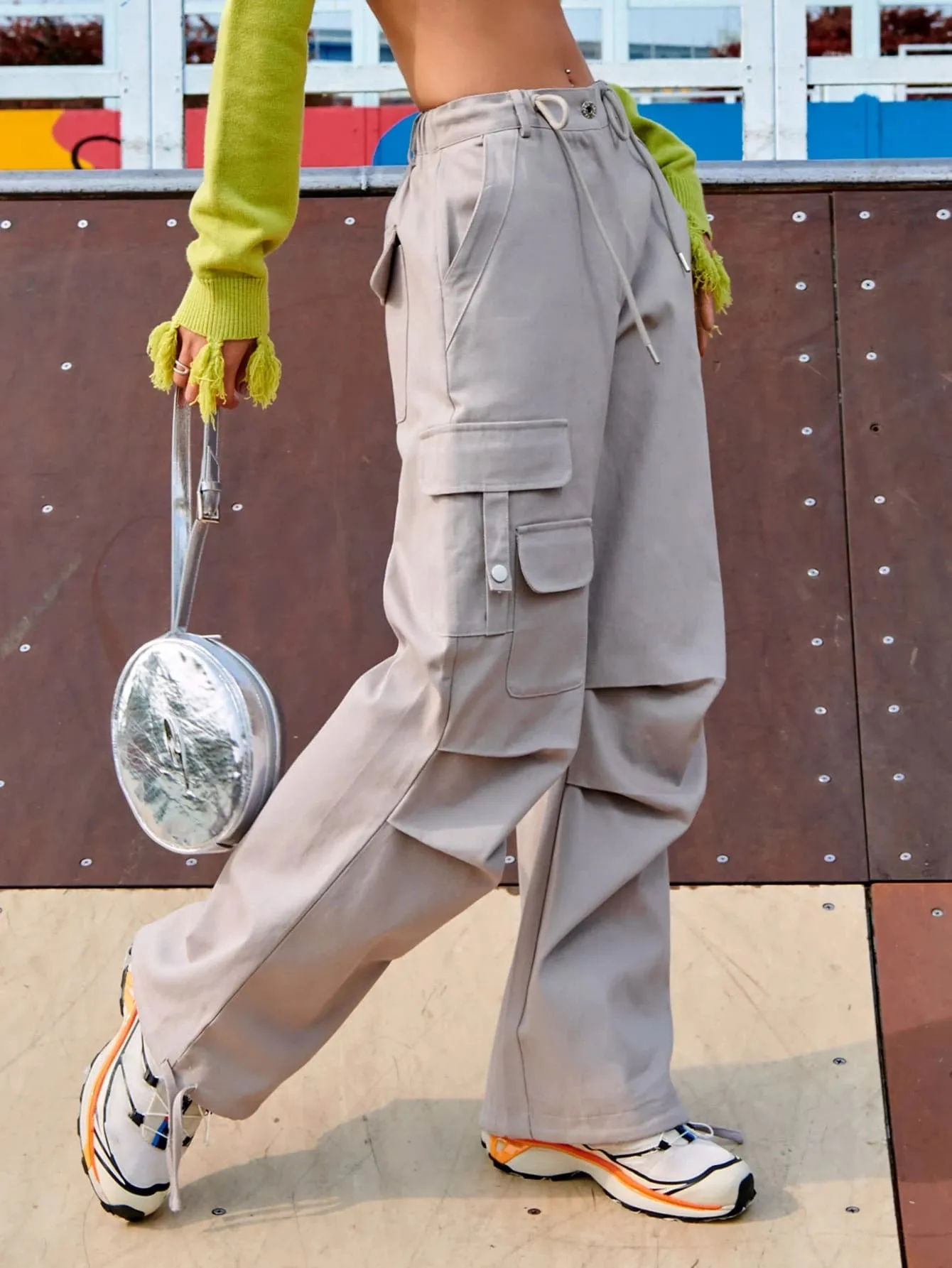 High Waist Flap Pocket Cargo Pant
