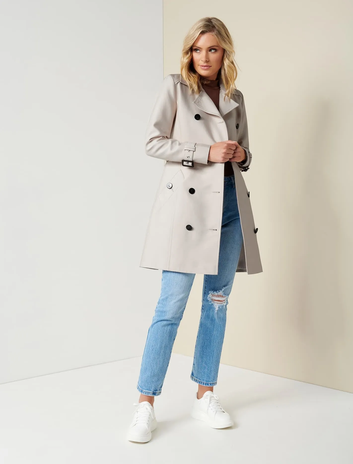Jupiter Structured Trench