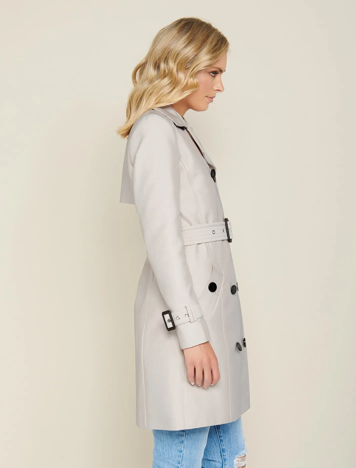 Jupiter Structured Trench