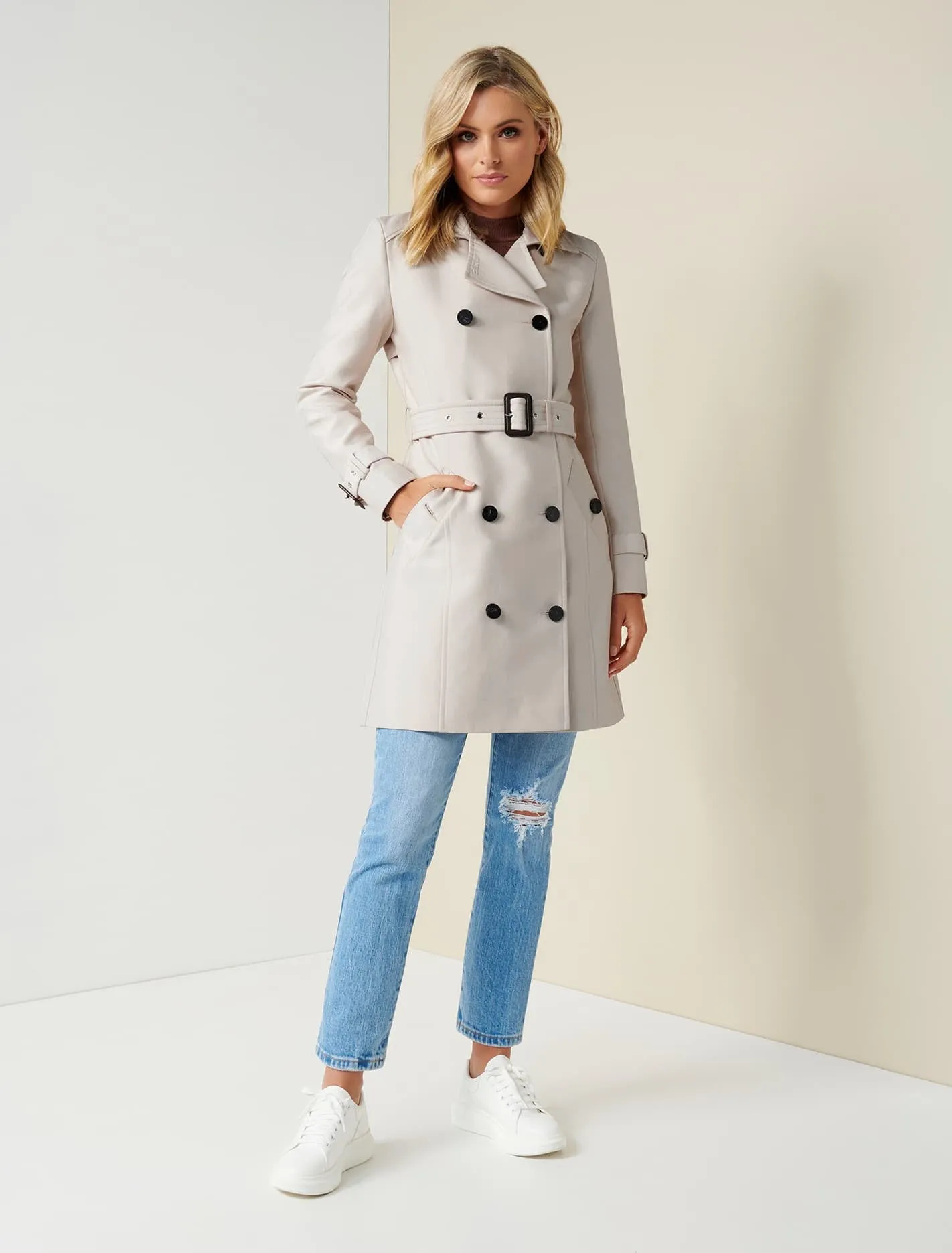 Jupiter Structured Trench