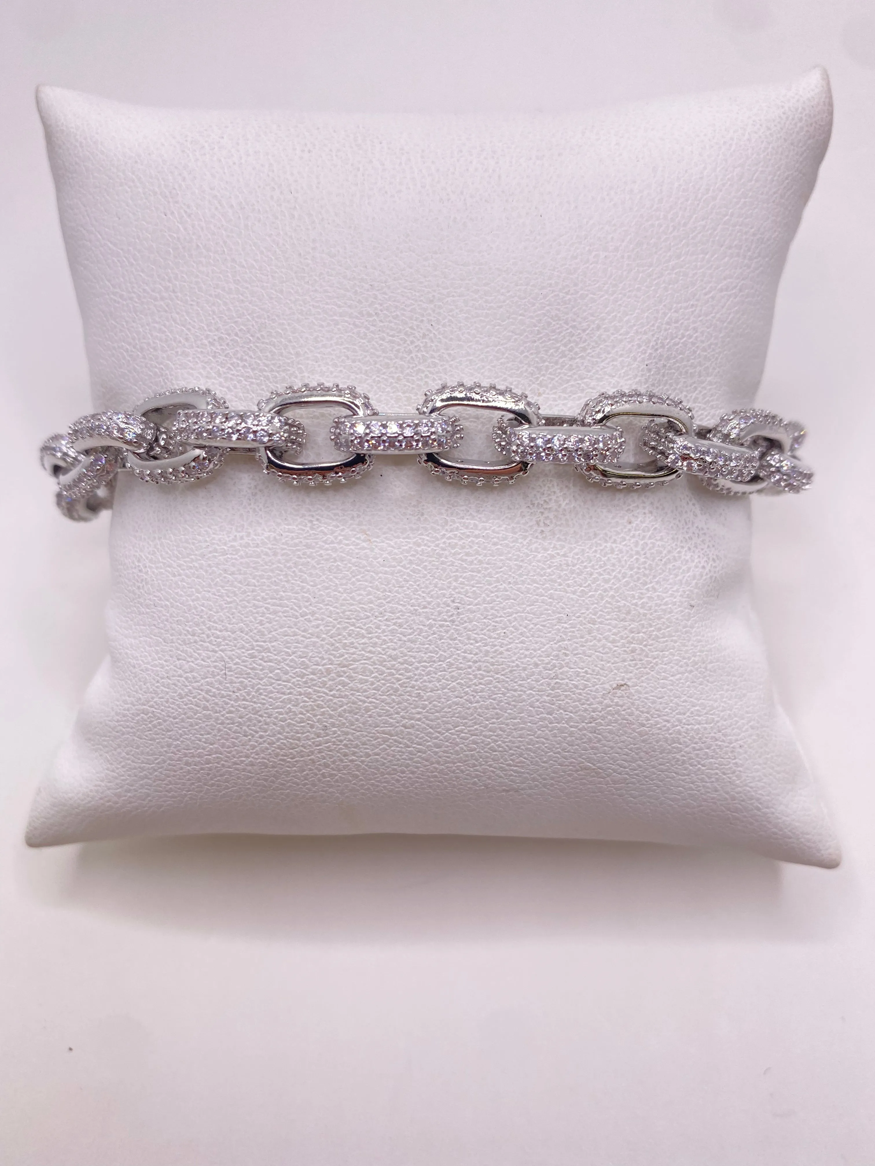 Kylie Pave Link Bracelet
