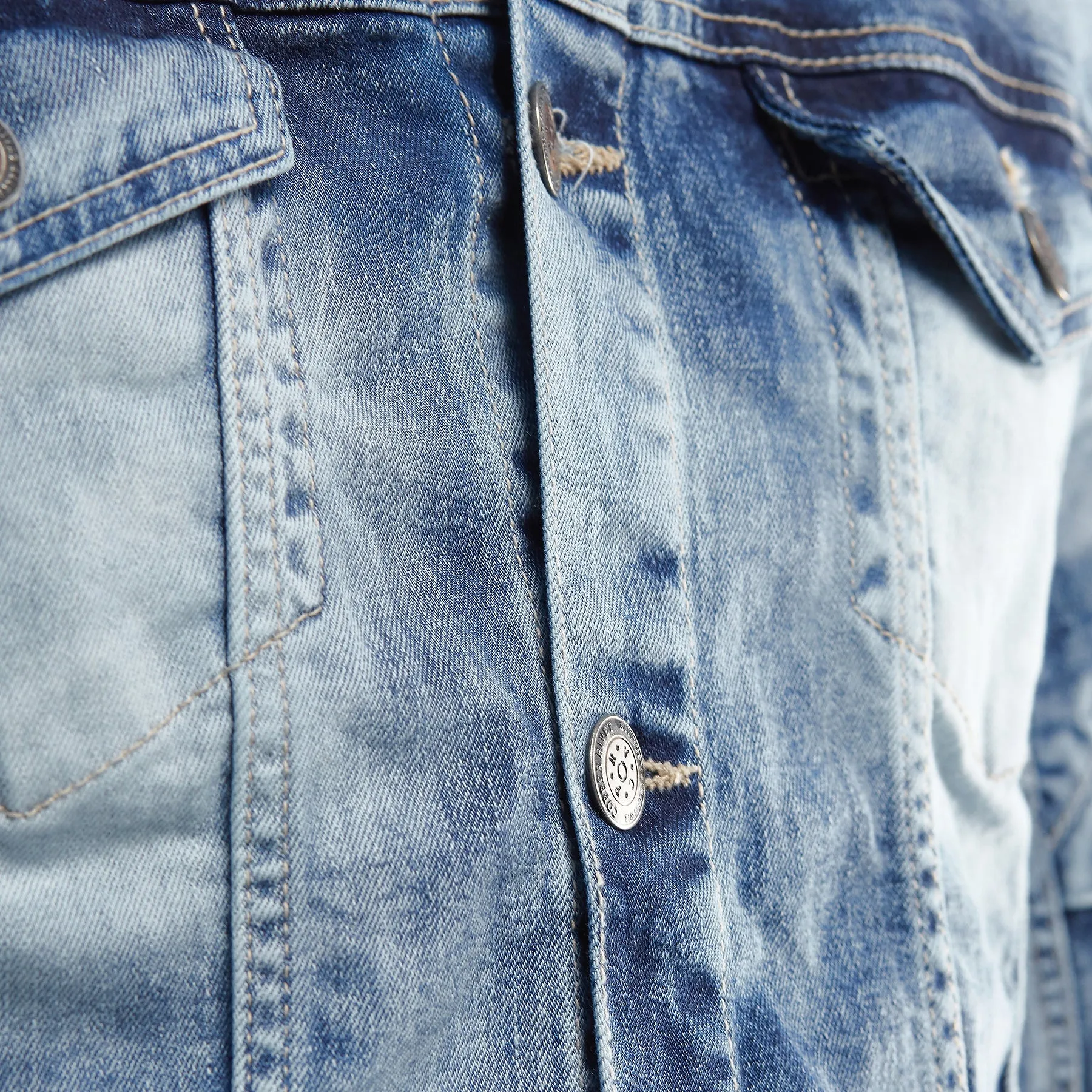 LIGHT SAND BLUE DENIM JACKET W/ FASHION CUTS