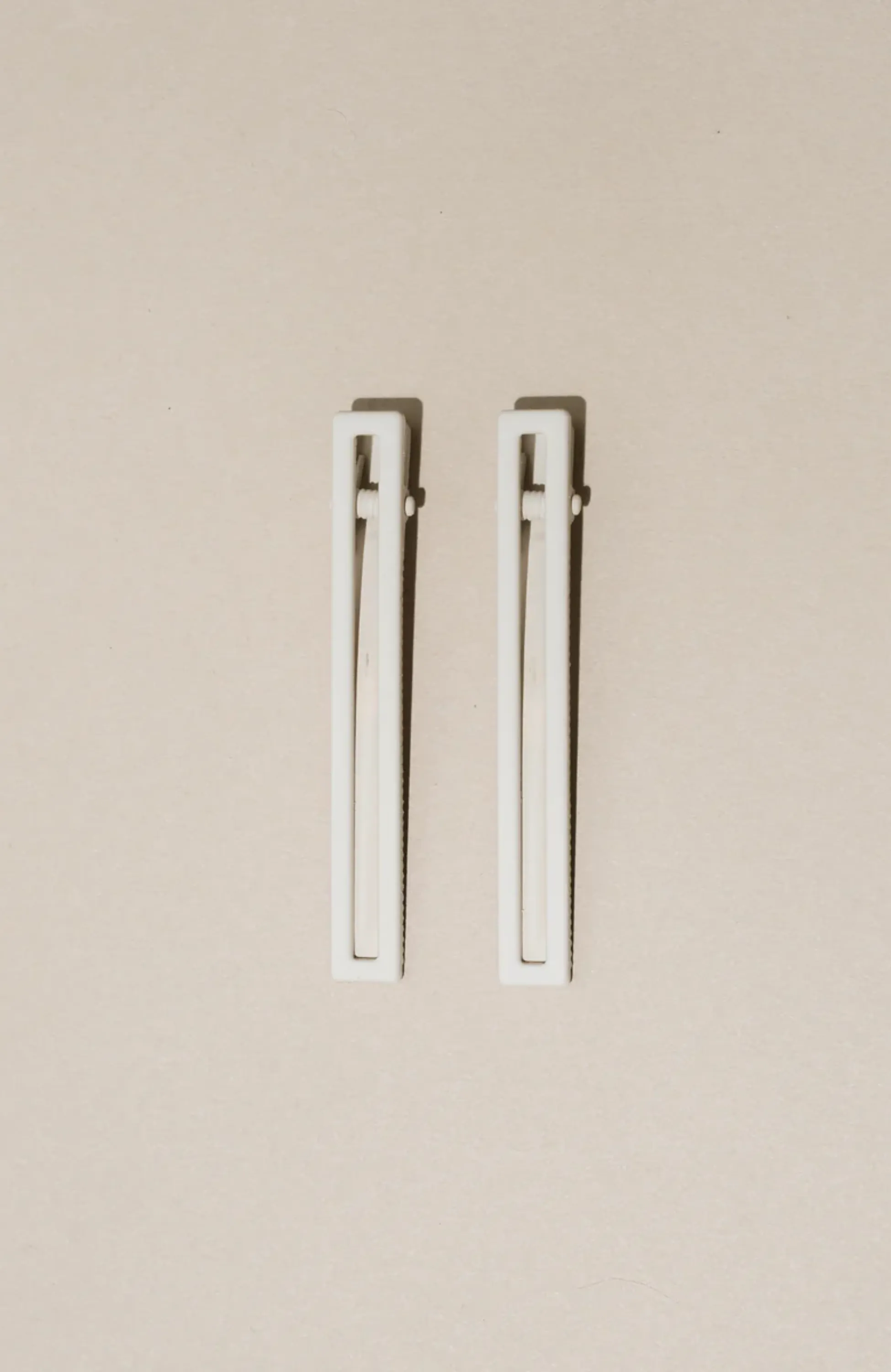 Nat   Noor - Leia Hair Clip Bone