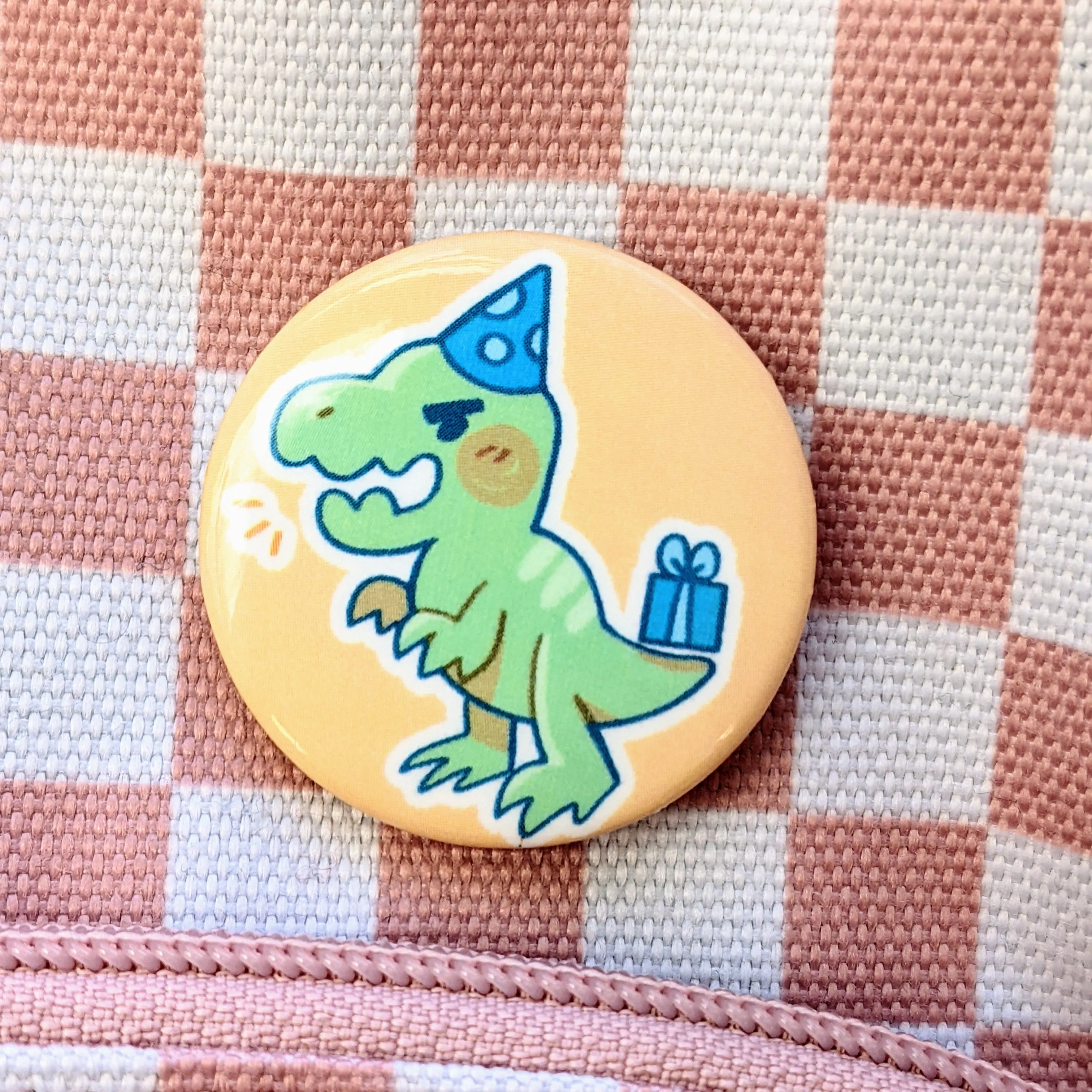 Party Dino Button Set!