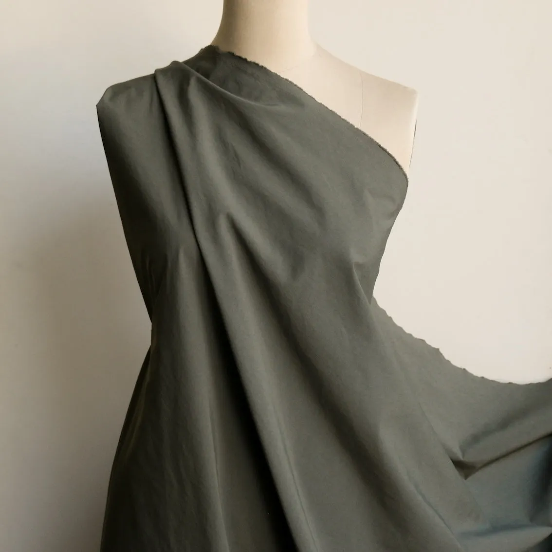 Pioggia Khaki - Water Resistant