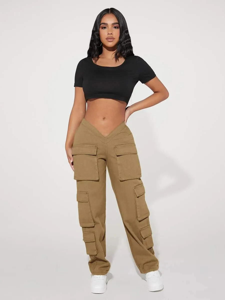 V-Cut Waist Flap Pocket Cargo Jeans