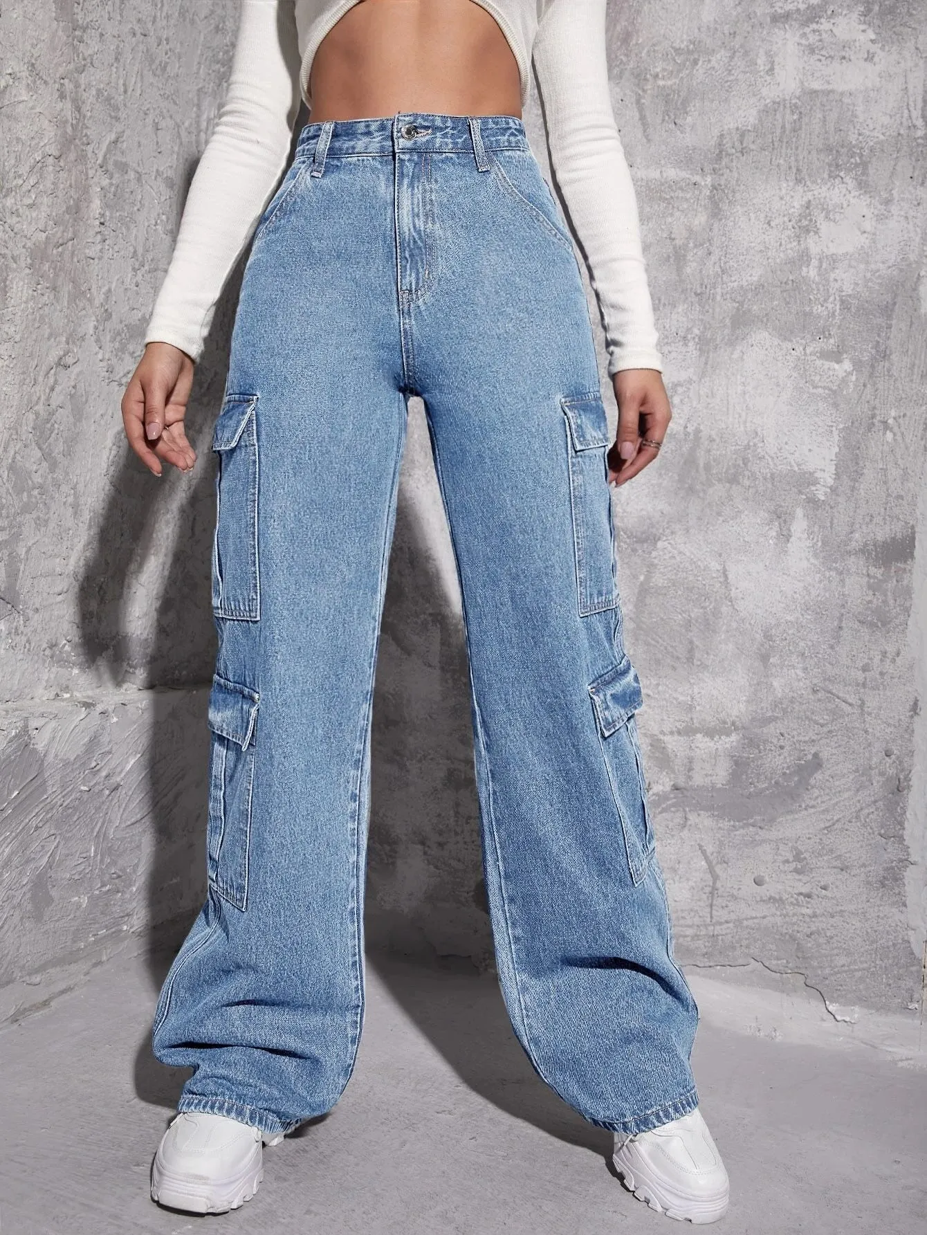 Zipper Fly Flap Pocket Plain Jeans